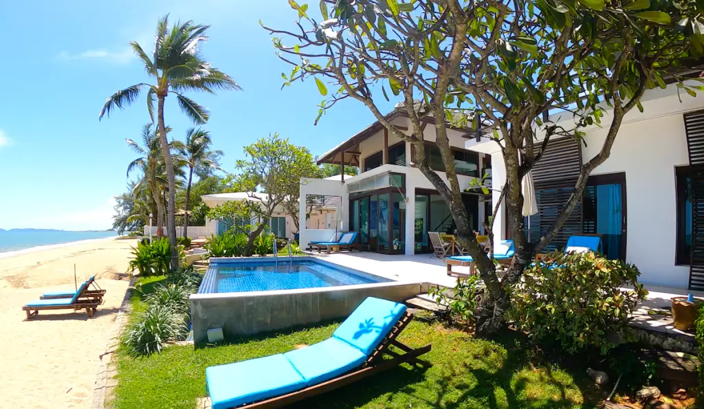 Exclusive Beachfront Escape: Samet View Villa – Only 10,000 THB/Night! 1 Exclusive Beachfront Escape: Samet View Villa – Only 10,000 THB/Night!