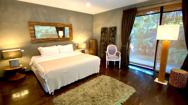 Chiang Mai Luxury Private Pool Villa | Downstairs Master Bathroom Slideshow Photo